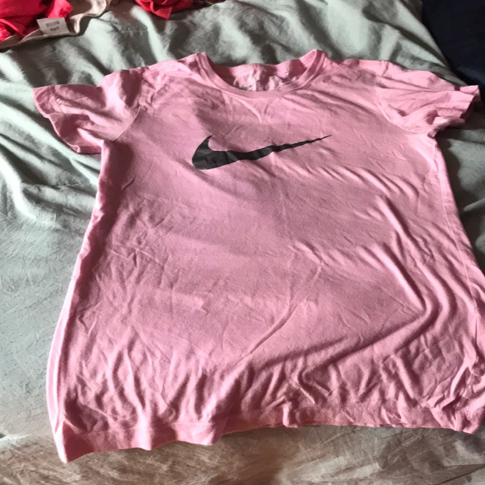 Nike t-shirt